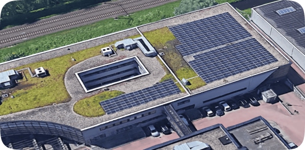 Afbeelding dak Peakfort zonnepanelen