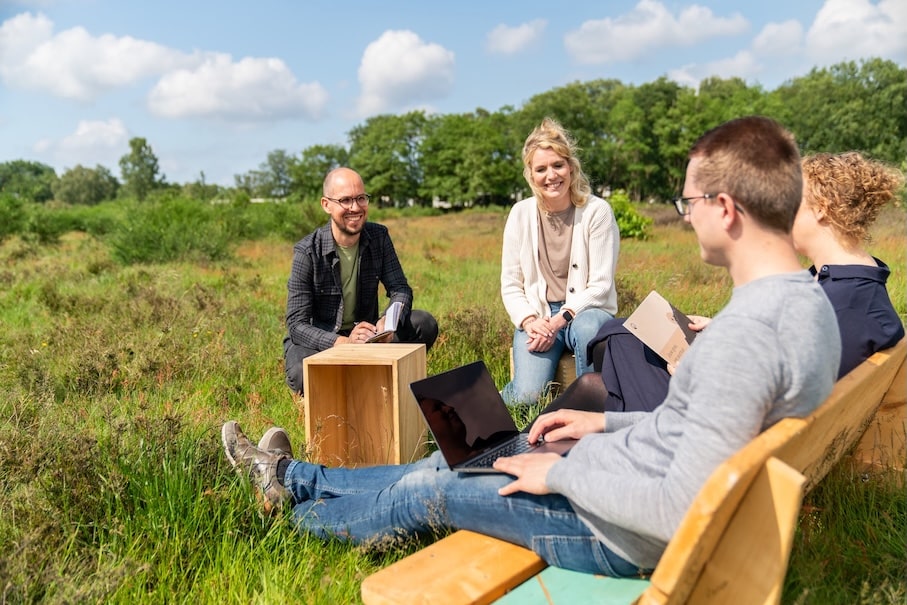 De kracht van consultative selling: Waarom luisteren beter verkoopt dan praten